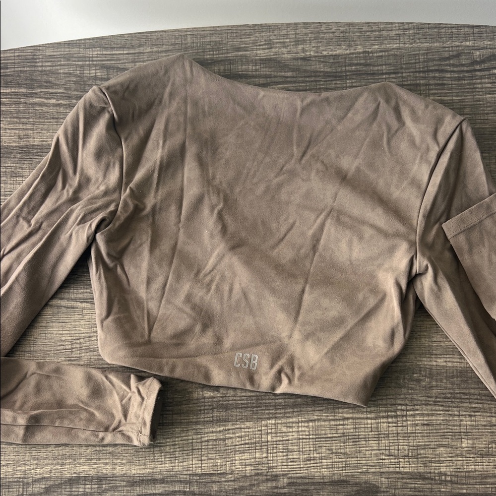 CSB Women's Long Sleeve Crop Top - Taupe